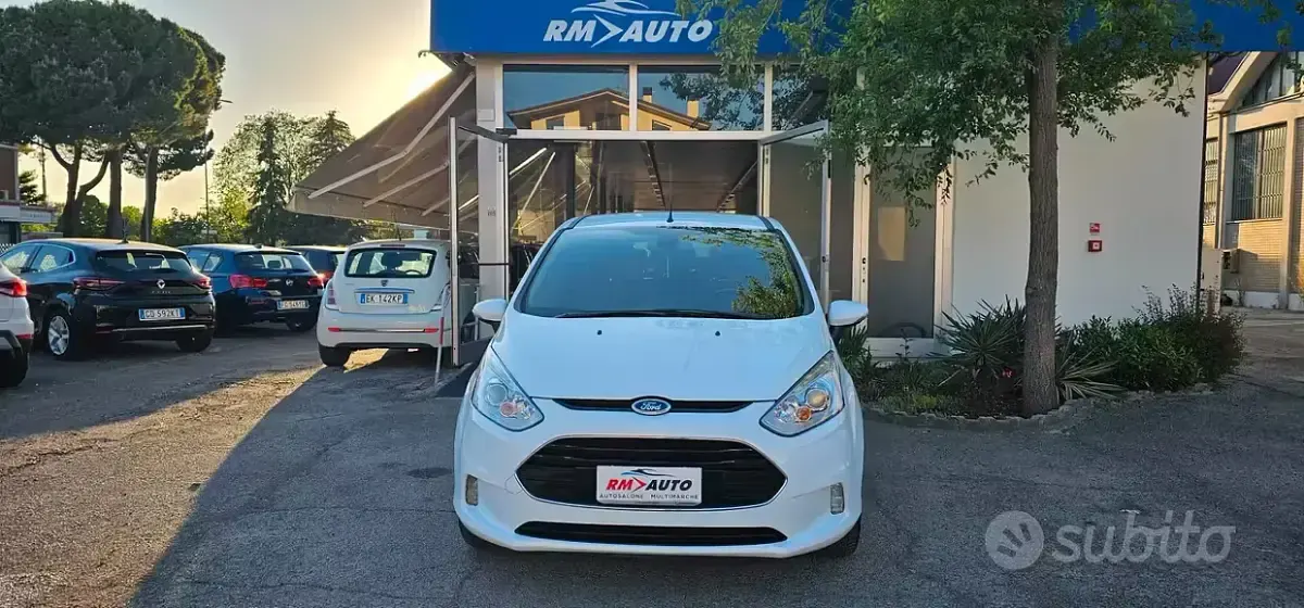 Usado Ford B-MAX Business Edition 75 CV (55 kW) 2014 Blanco Monovolumen