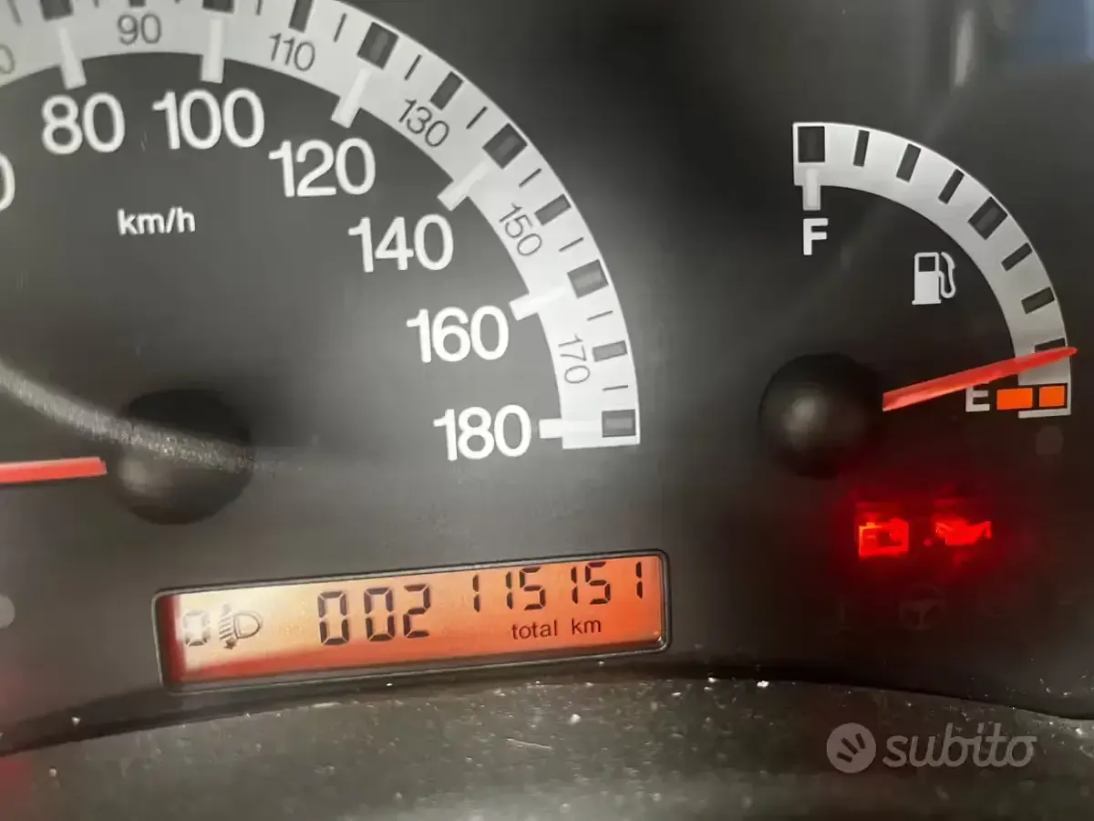 Usata Fiat Punto 60 CV (44 kW) 2000 Verde Utilitaria