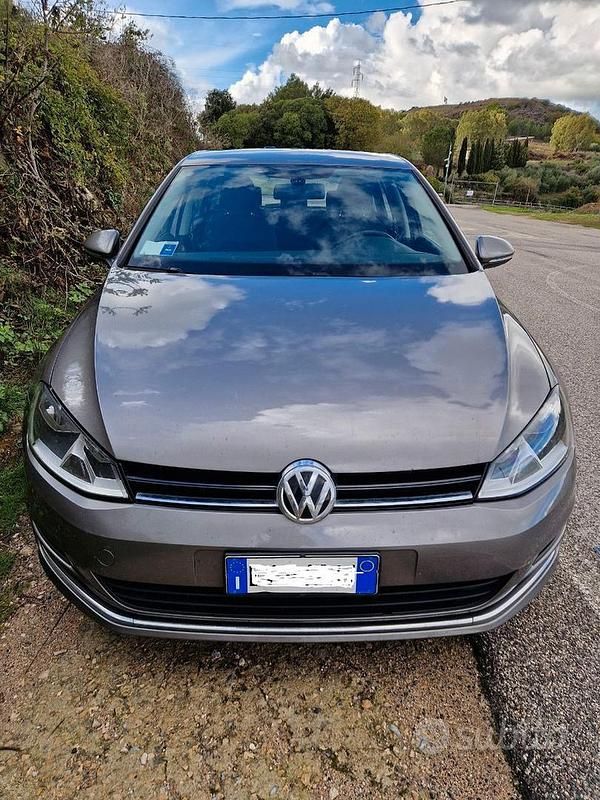 Usata VW Golf VII Highline 2014 Berlina