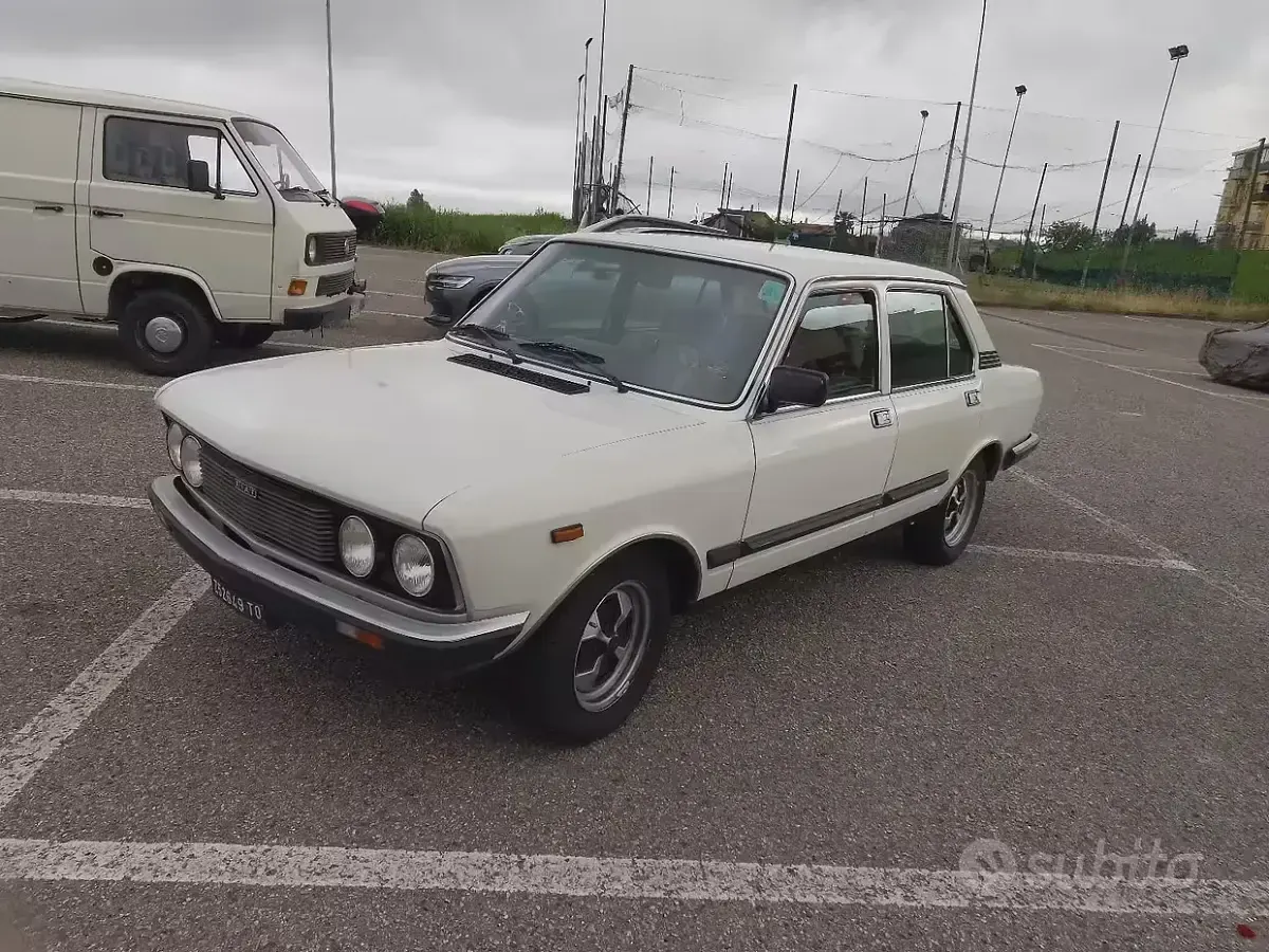 Usata Fiat 1600 98 CV (72 kW) 1981 Bianco Berlina