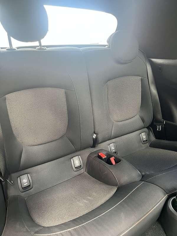 Usata Mini ONE Hype 102 CV (75 kW) 2017 Utilitaria