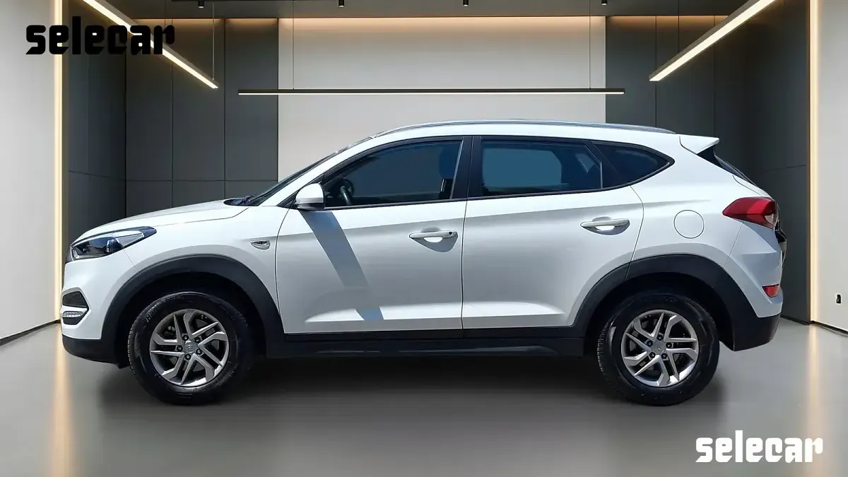 Usata Hyundai Tucson Classic 116 CV (85 kW) 2016 Bianco SUV