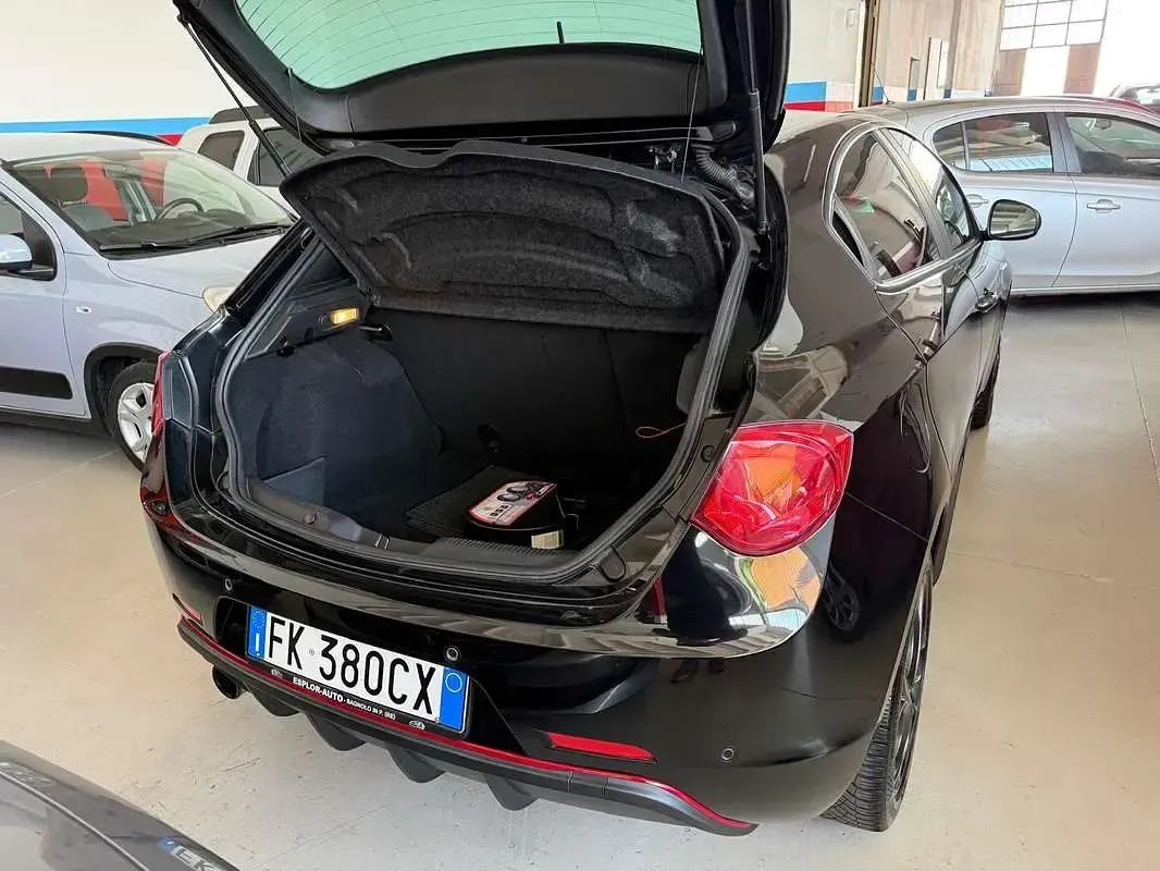 Usata Alfa Romeo Giulietta 150 CV (110 kW) 2017 Utilitaria