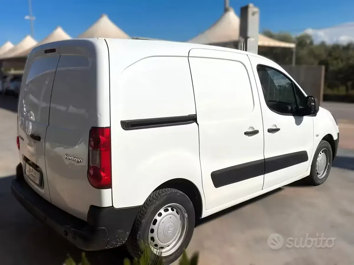 Usata Citroën Berlingo 90 CV (66 kW) 2010 Bianco Monovolume