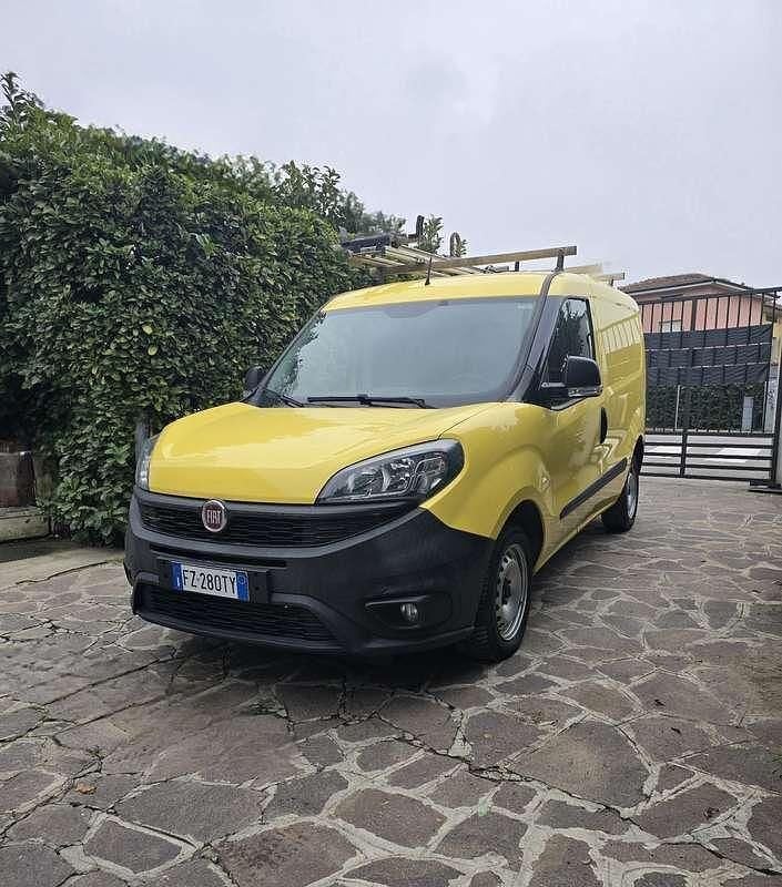 Usata Fiat Doblò 95 CV (69 kW) 2019 Monovolume