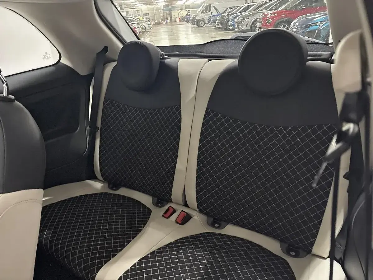 Usata Fiat 500 Dolcevita 70 CV (51 kW) 2022 Bianco Utilitaria