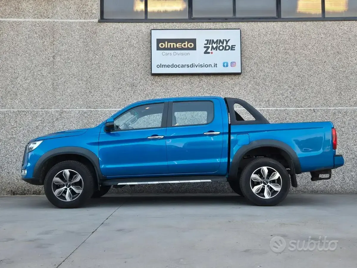 Usata EVO Cross 4 136 CV (100 kW) 2023 Blu Pick-up