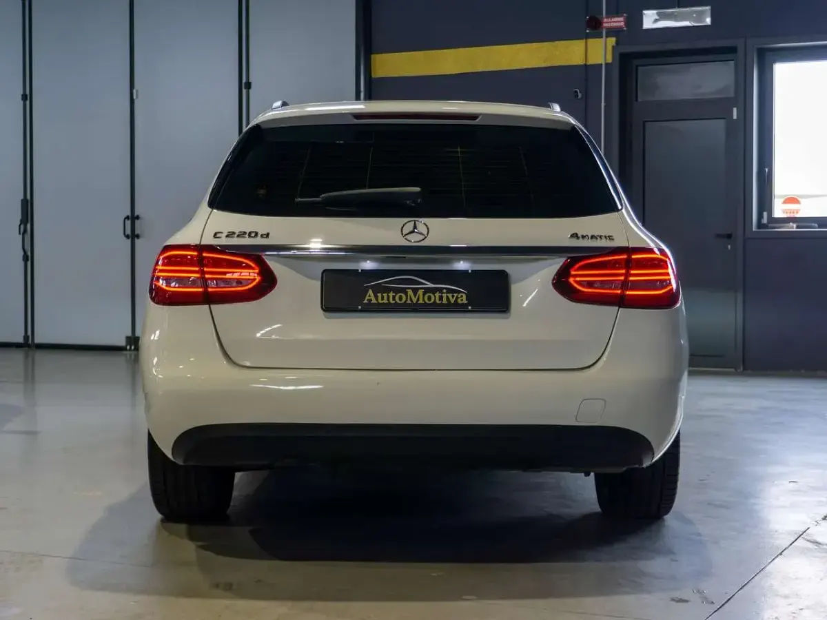 Usata Mercedes C220 194 CV (142 kW) 2020 Bianco Station wagon