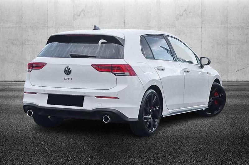 Usata VW Golf VIII GTI 245 CV (180 kW) 2023 Bianco Berlina
