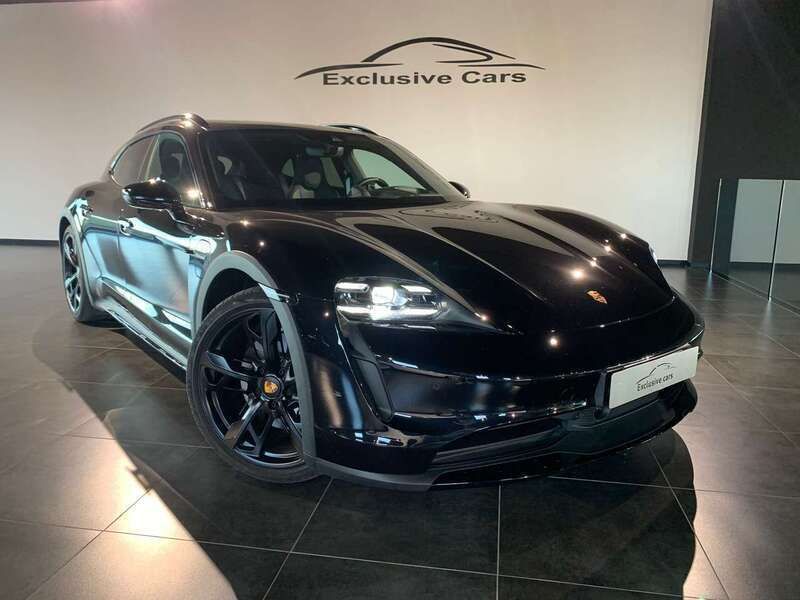 Nero jet metallizato Usata 2023 Porsche Taycan Cross Turismo Tre volumi | 89.000 € (Molto cara) - Immagine 1/4