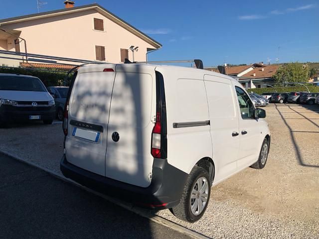 Usata VW Caddy Business 102 CV (75 kW) 2021 Bianco Monovolume