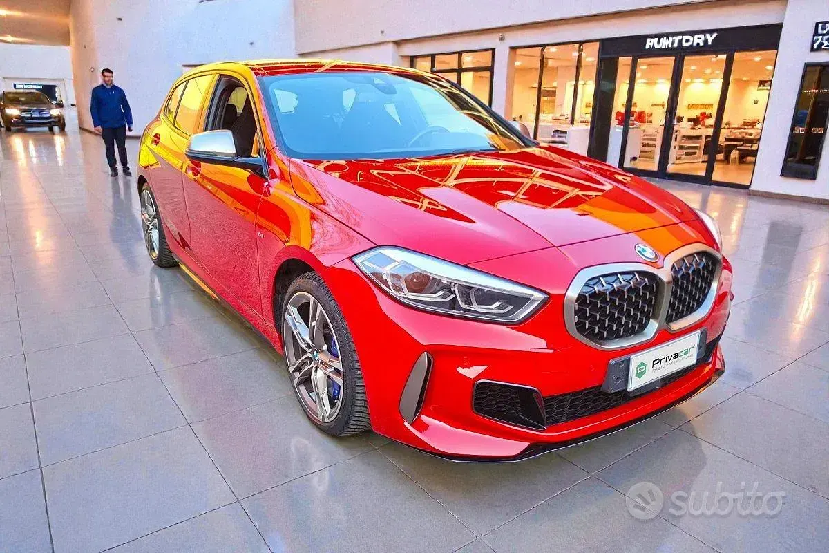 Usata BMW M135 Efficient Dynamics 306 CV (225 kW) 2019 Rosso Utilitaria