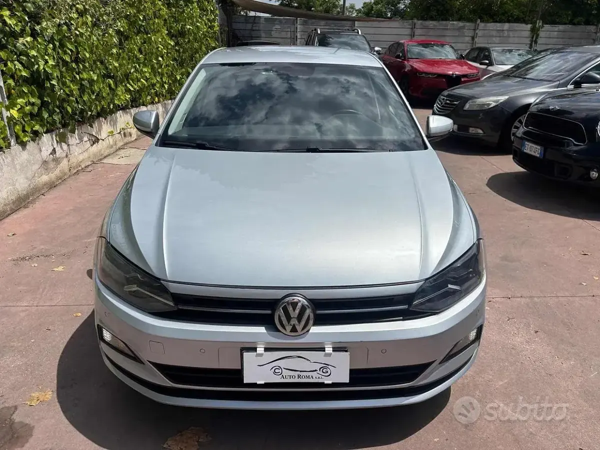Usata VW Polo Comfortline 65 CV (47 kW) 2018 Grigio Utilitaria