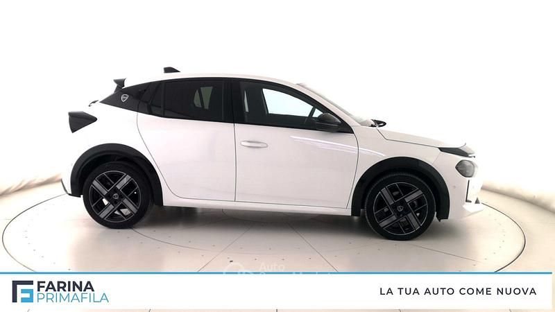 Usata Lancia Ypsilon 101 CV (74 kW) 2025 Bianco Utilitaria