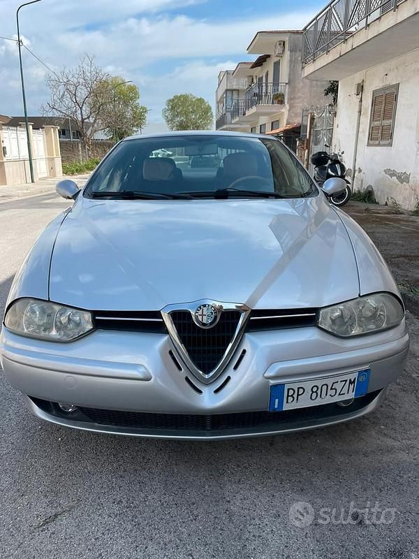 Grigio Usata 2001 Alfa Romeo 156 Tre volumi | 800 € - Immagine 1/4