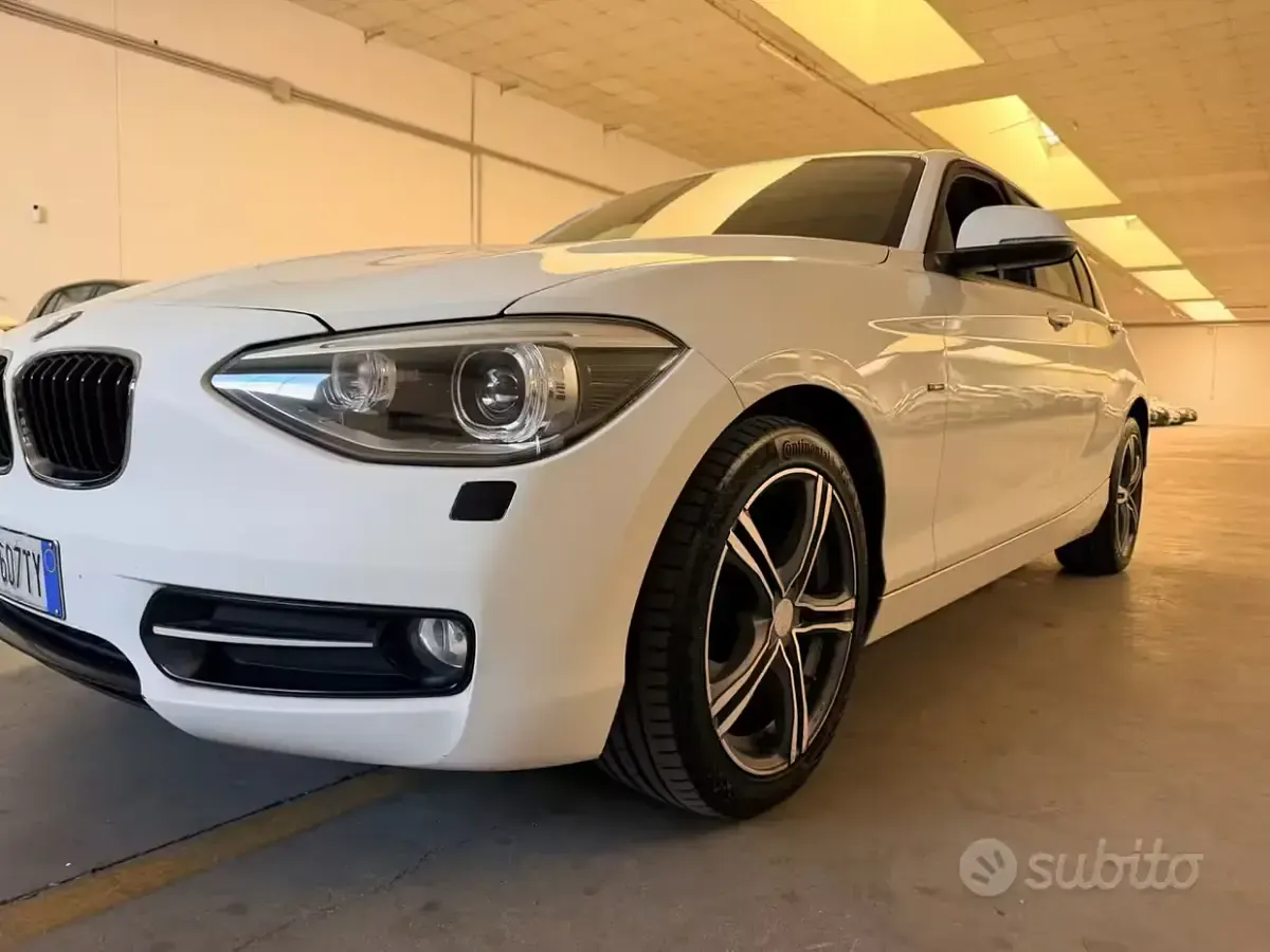 Usata BMW 118 Sport Line 143 CV (105 kW) 2012 Bianco Utilitaria