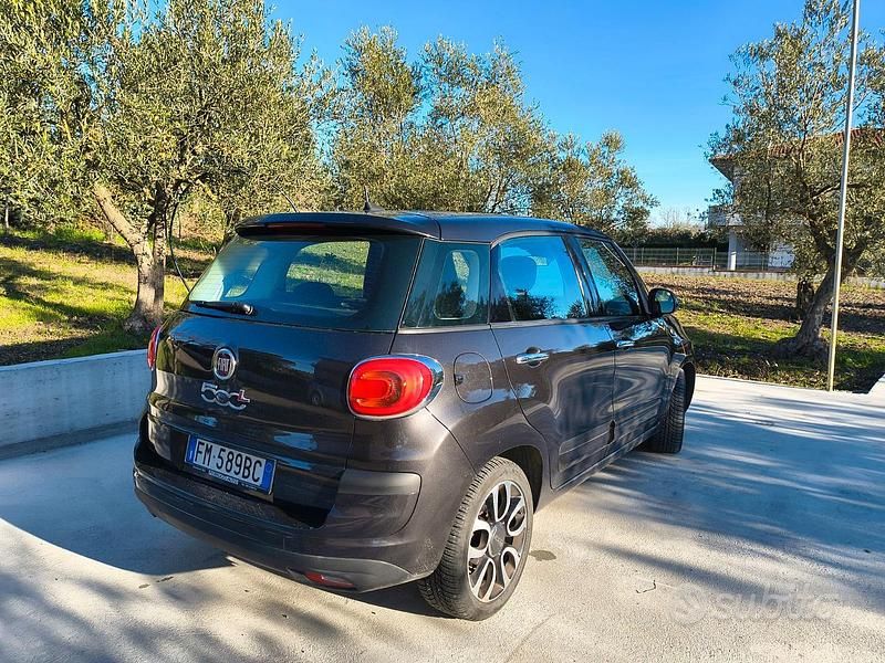 Usata Fiat 500L Pop Star 120 CV (88 kW) 2017 Nero Monovolume