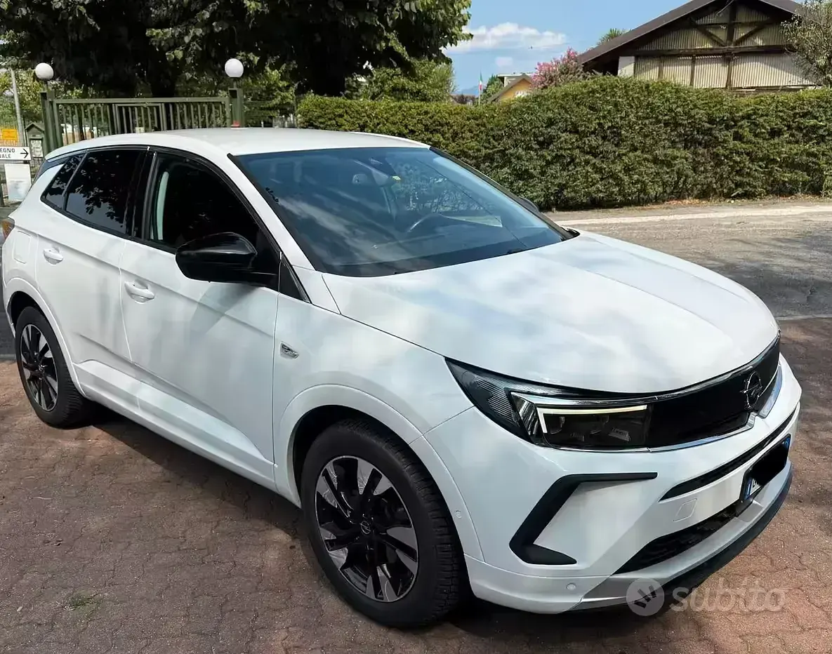Usata Opel Grandland X 150 CV (110 kW) 2022 Bianco SUV