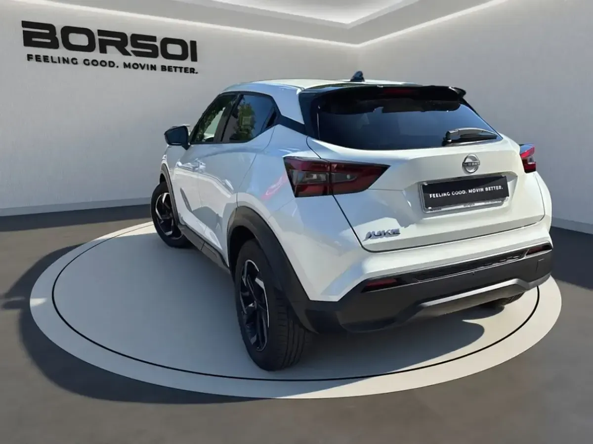 Usata Nissan Juke N-Connecta 114 CV (83 kW) 2022 Bianco SUV