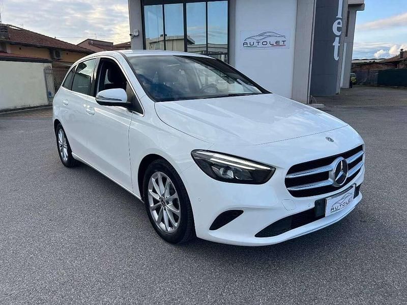 Bianco Usata 2019 Mercedes B160 Monovolume | 16.200 € (Buon prezzo) - Immagine 1/4