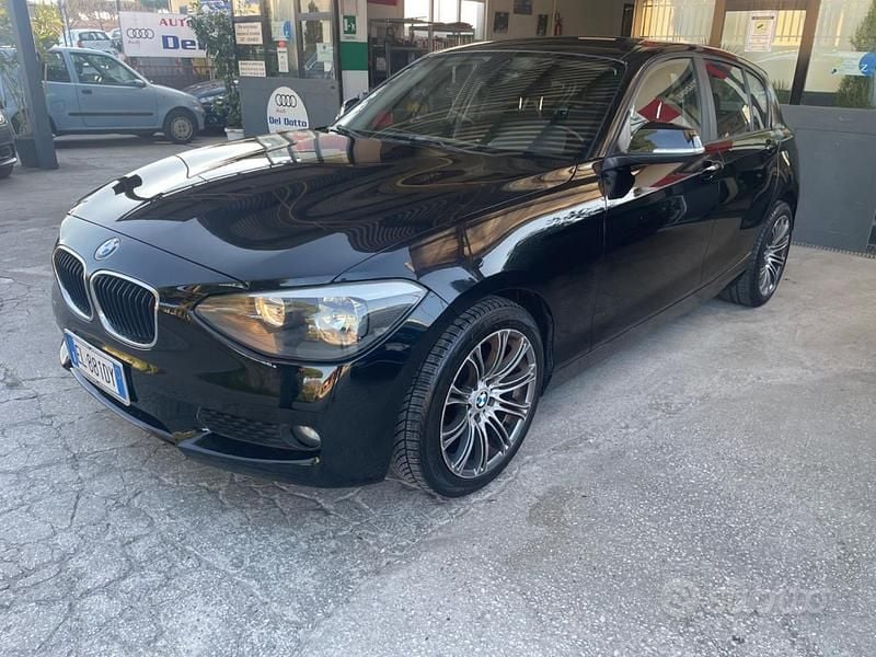 Usata BMW 116 Urban Line 116 CV (85 kW) 2012 Nero Utilitaria