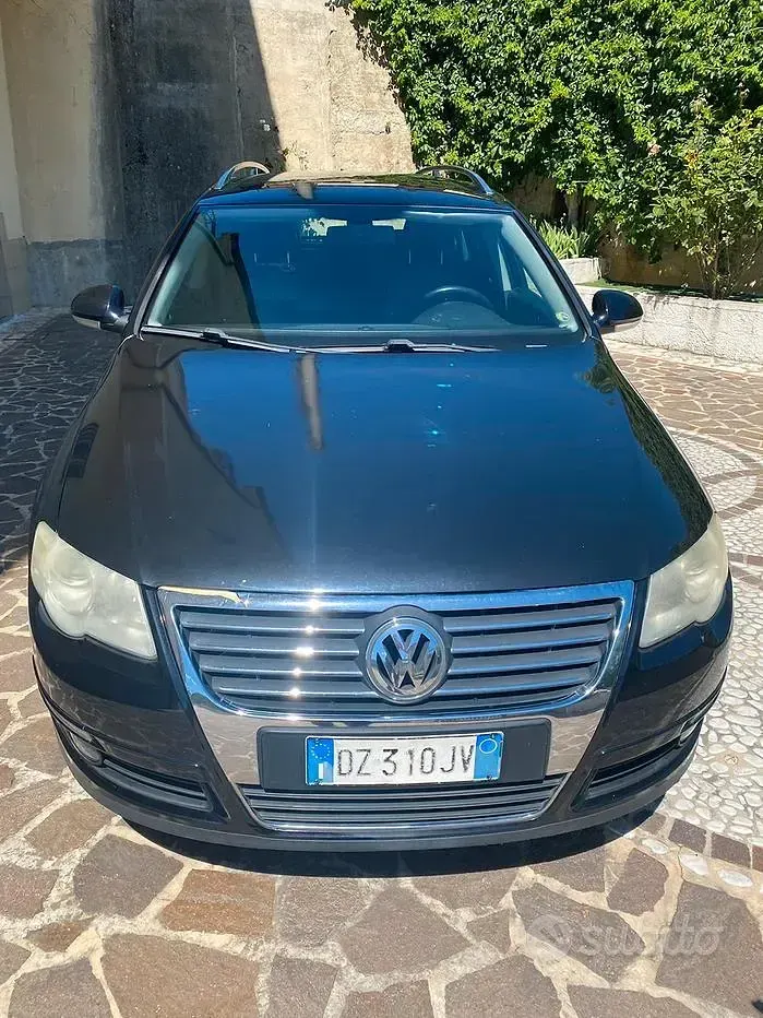 Usata VW Passat 140 CV (102 kW) 2009 Nero Station wagon