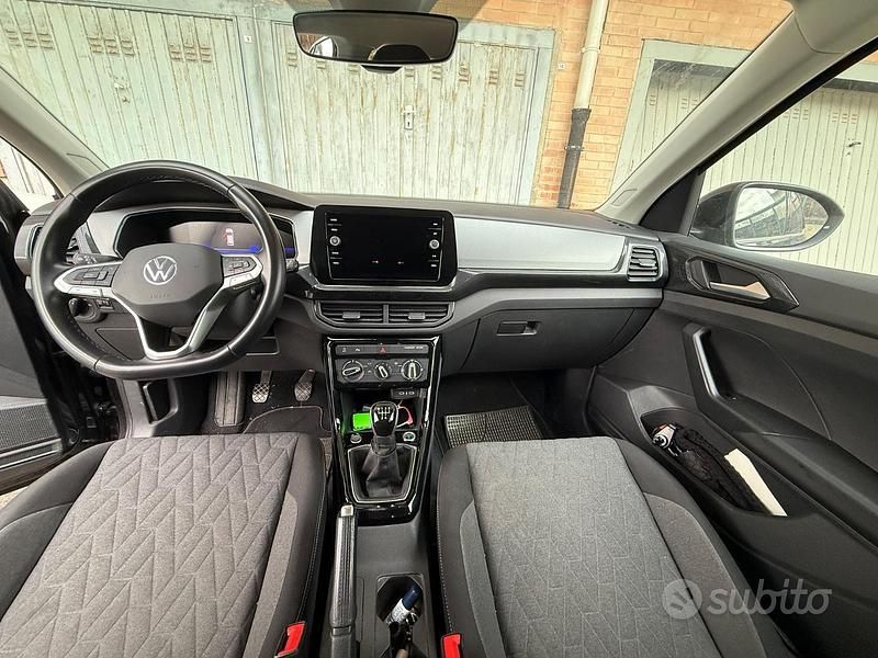 Usata VW T-Cross Style 110 CV (80 kW) 2024 Nero SUV