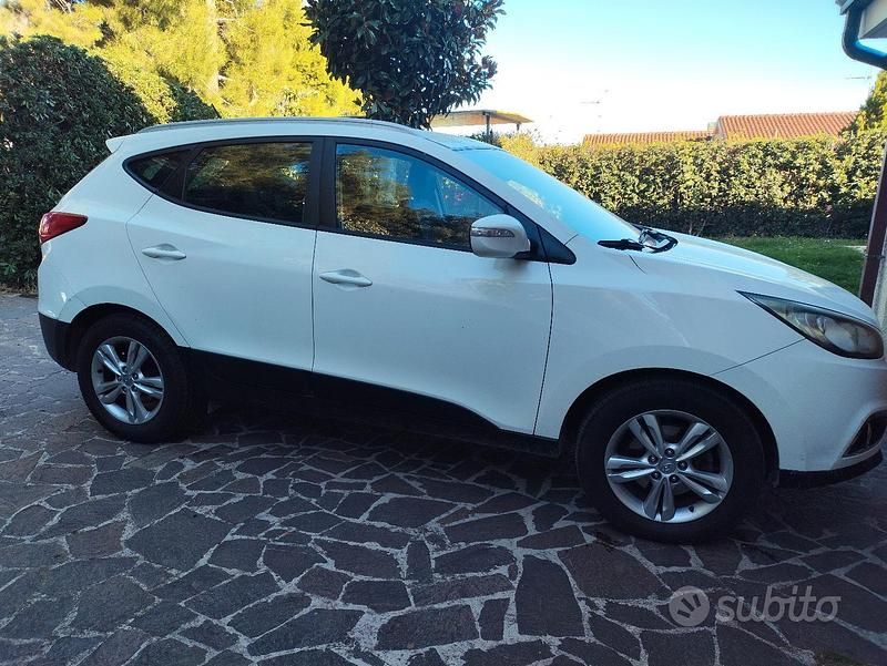 Usata Hyundai ix35 115 CV (84 kW) 2012 Bianco SUV