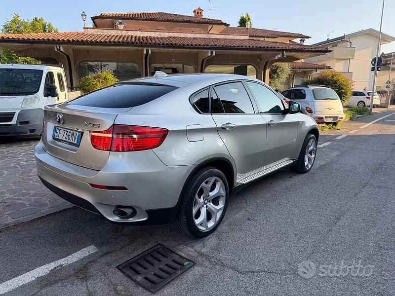 Begagnad BMW X6 306 HK (225 kW) 2011 Grå SUV