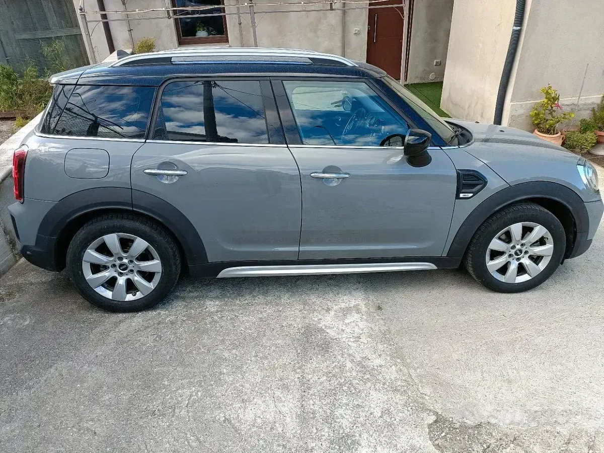 Begagnad Mini Countryman 150 HK (110 kW) 2021 Grå SUV