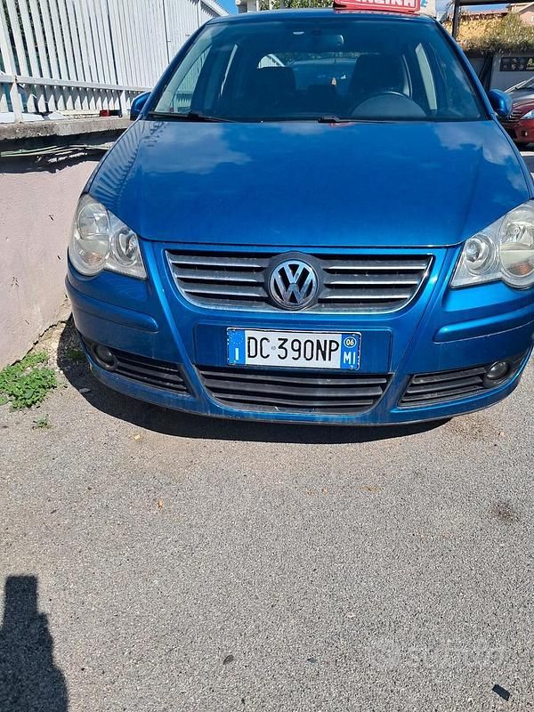 Usata VW Polo 100 CV (73 kW) 2006 Blu Berlina