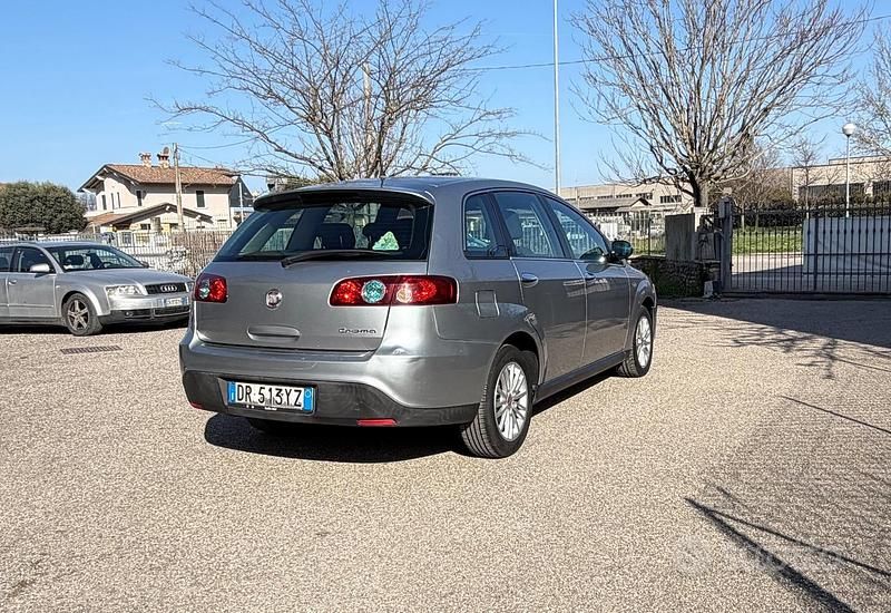 Usata Fiat Croma Dynamic 120 CV (88 kW) 2009 Grigio Station wagon