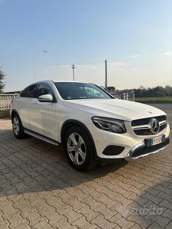 Usata Mercedes GLC220 Exclusive 169 CV (124 kW) 2018 Bianco SUV