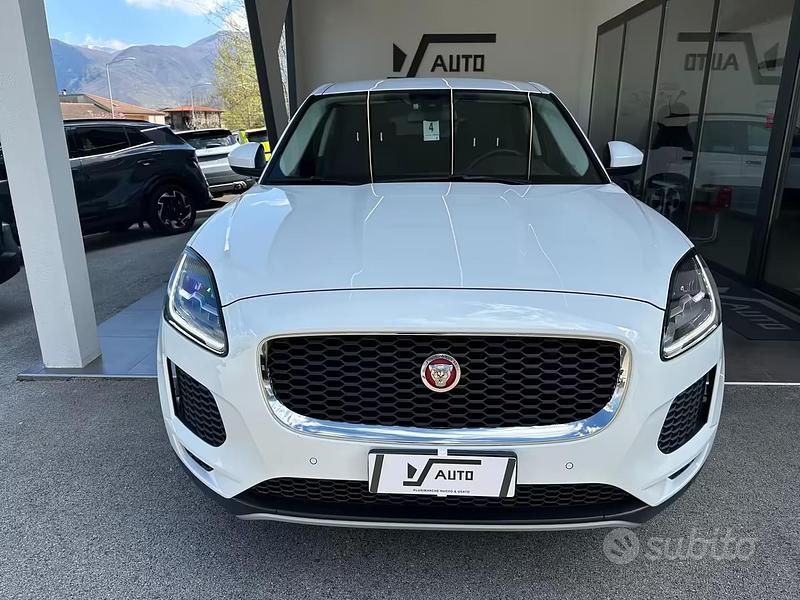 Usata Jaguar E-Pace 150 CV (110 kW) 2020 Vernice fuji white SUV