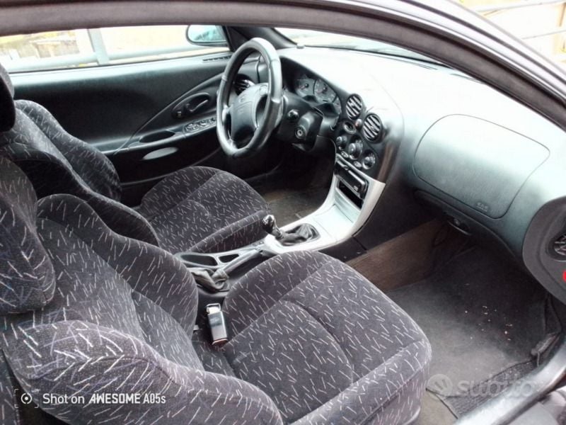 Usata Hyundai Tiburon 1998 Nero Coupé