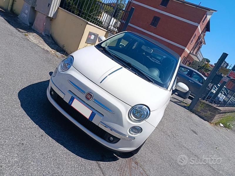 Usado Fiat 500C Lounge 69 CV (50 kW) 2014 Blanco Descapotable