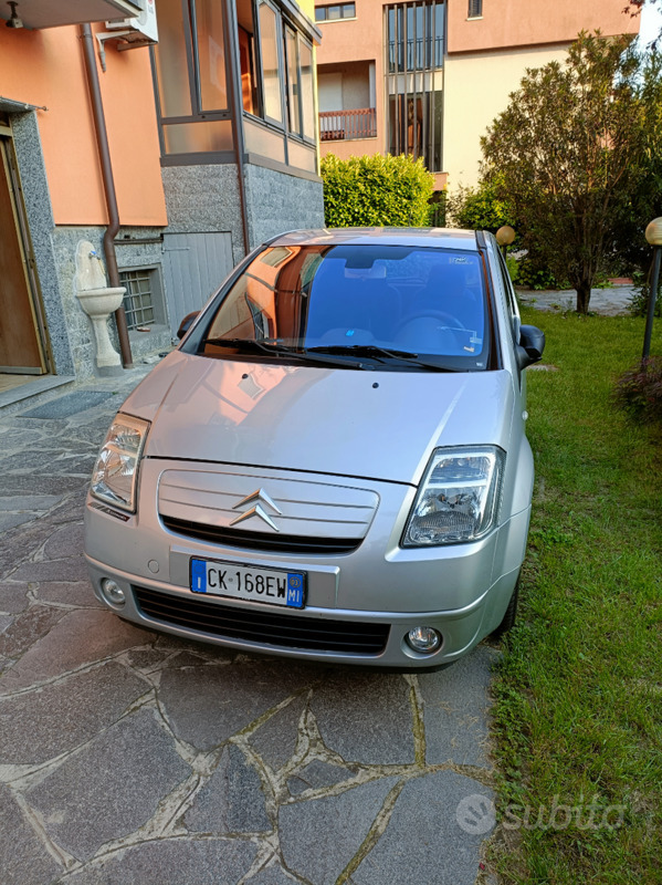 Usato 2003 Citroën C2 Benzin (4.500 €)