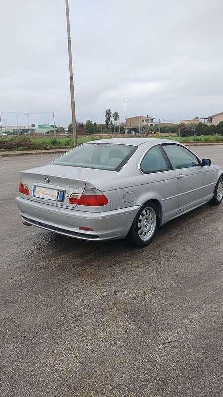 Usata BMW 320 150 CV (110 kW) 2000 Argento Coupé