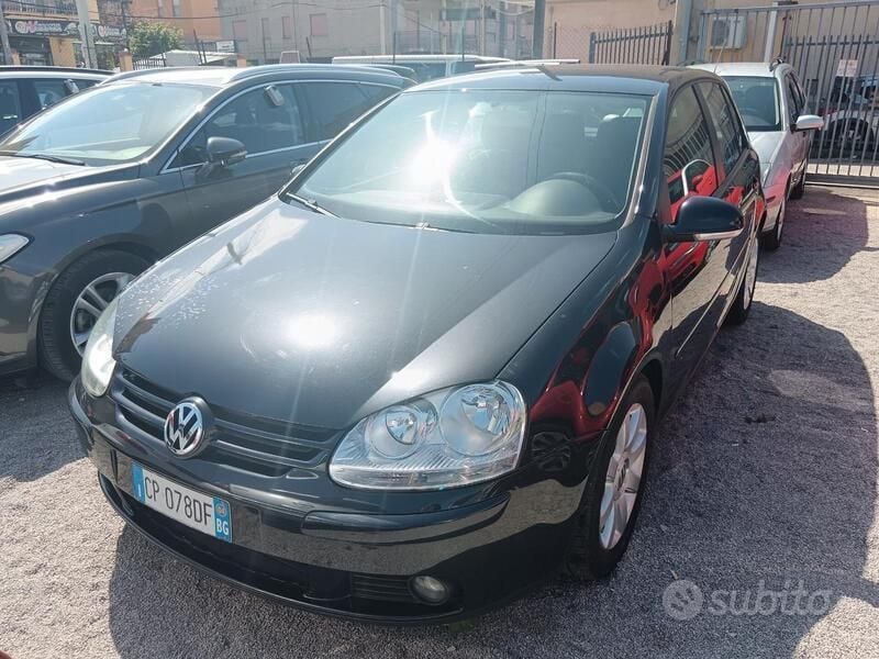 Usata VW Golf IV Sportline 115 CV (84 kW) 2004 Nero Berlina