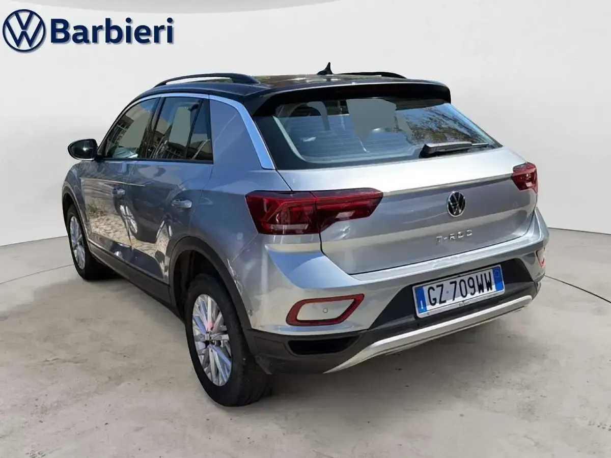 Usata VW T-Roc Life 150 CV (110 kW) 2025 Argento SUV