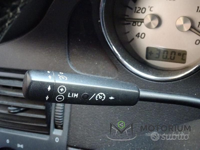 Usata Mercedes SLK200 163 CV (119 kW) 2004 Nero Cabrio