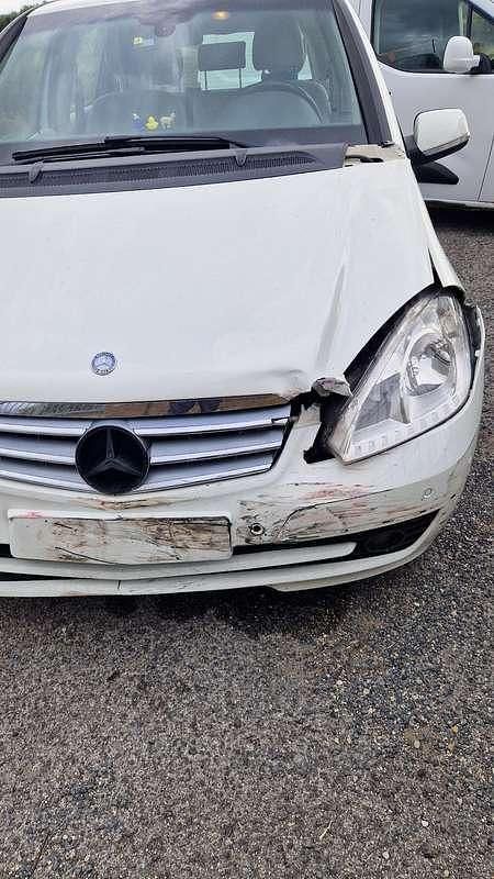 Usata 2010 Mercedes A160 Style Monovolume | 2990 € (Ottimo prezzo) - Immagine 1/4