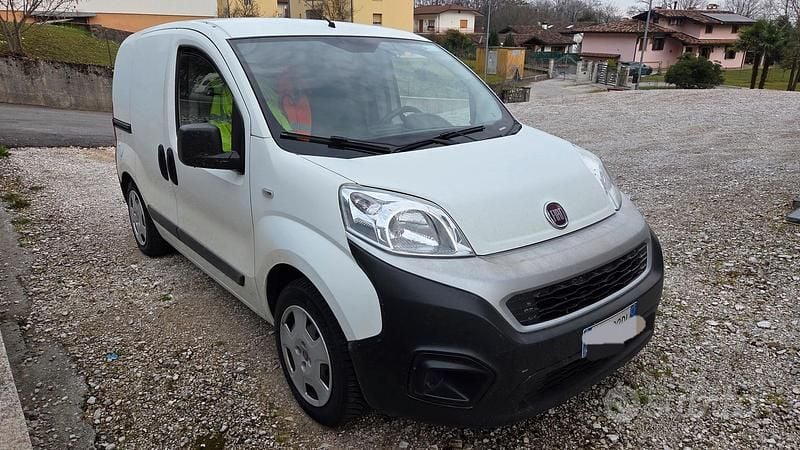 Usata Fiat Fiorino 95 CV (69 kW) 2019 Bianco Monovolume