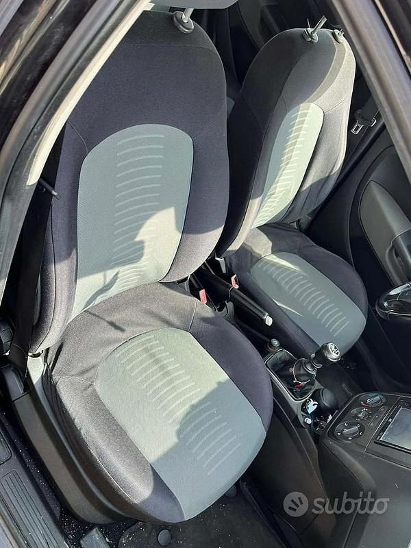 Usata Fiat Grande Punto 65 CV (47 kW) 2007 Nero Utilitaria