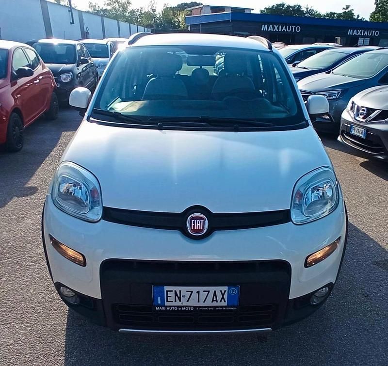 Usata Fiat Panda 4x4 75 CV (55 kW) 2012 Bianco Utilitaria