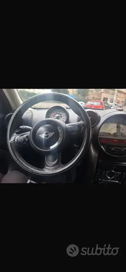 Usata Mini One Countryman 98 CV (72 kW) 2013 Bianco SUV