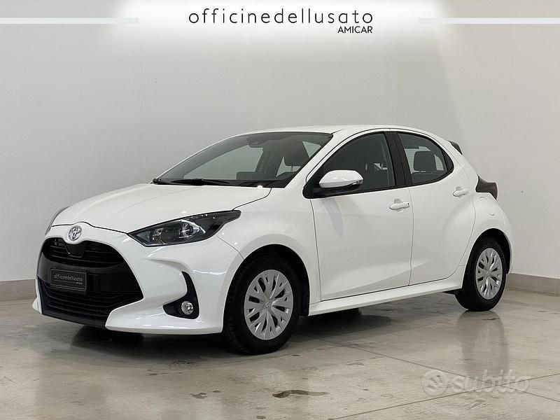 Usata Toyota Yaris Active 2023 Utilitaria