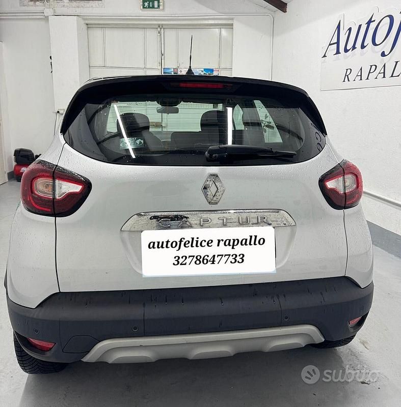 Occasion Renault Captur Bose Edition 90 PK (66 kW) 2018 Grijs SUV