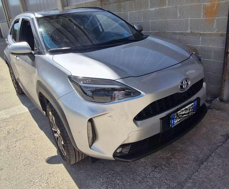 Usata Toyota Yaris Cross Trend 116 CV (85 kW) 2023 Argento SUV
