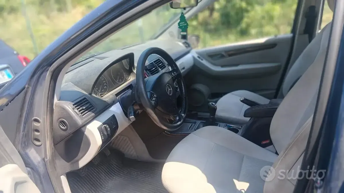 Usata Mercedes A180 109 CV (80 kW) 2007 Bluazzurro Berlina